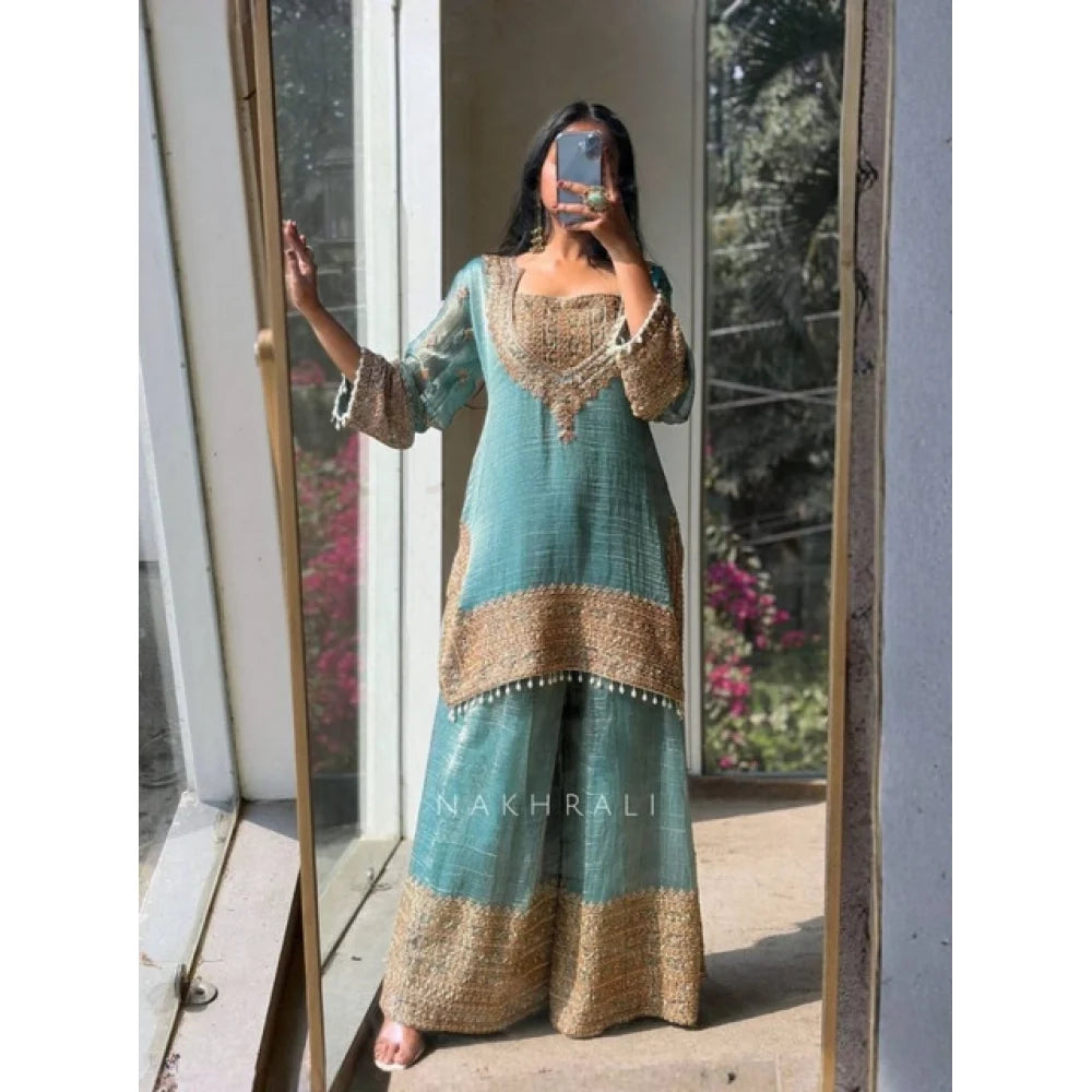 Women_s Kurti Sets